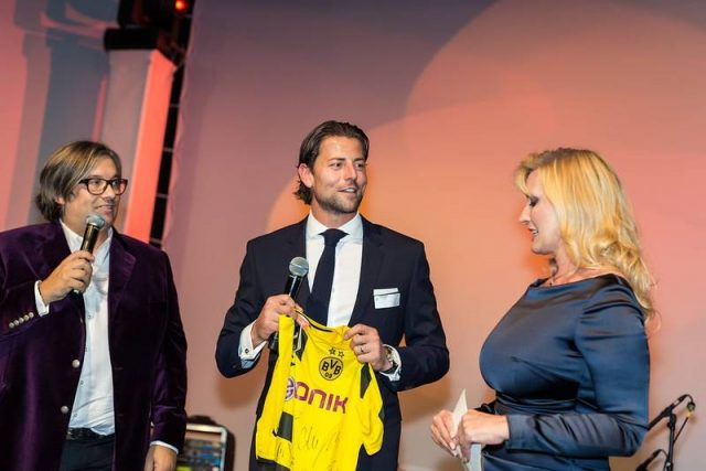 helpnhope claudia kleinert und roman weidenfeller helpnhope claudia kleinert und roman weidenfeller